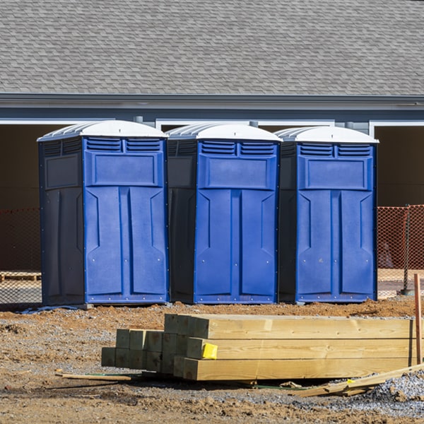 what is the cost difference between standard and deluxe porta potty rentals in Mansfield Arkansas